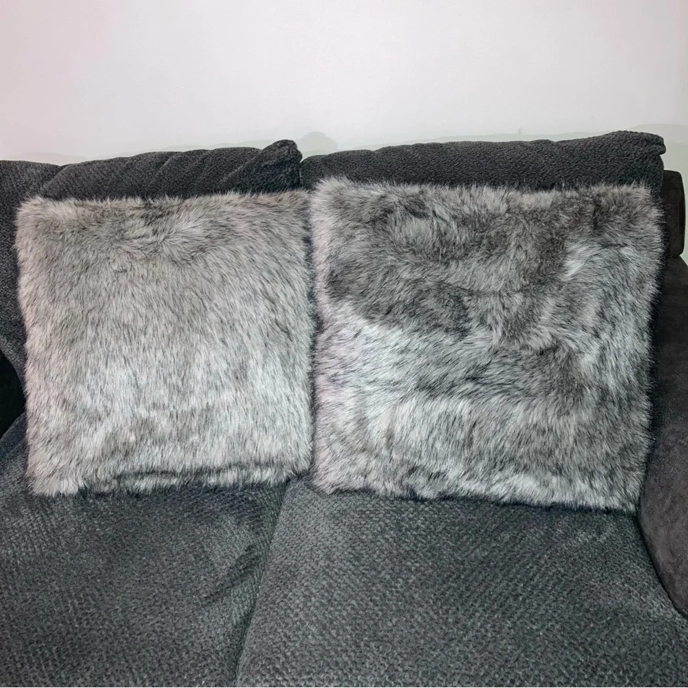 Grey Fluffy Faux Fur Large Couch Throw Pillows NEW